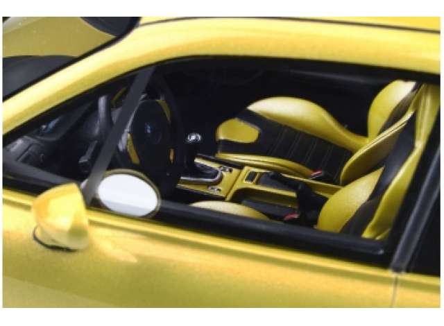 ギャラリービューアに画像をロードする, 【予約】4月以降発売予定1999 BMW Z3 M Coupe 3.2 phoenix yellow /Otto 1/18 ミニカー