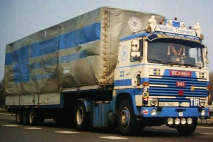 ギャラリービューアに画像をロードする, 【予約】10-12月以降発売予定Scania 141 met 3-assige klassieke zwanenhals huifoplegger トラック TEKNO 1/50 建設機械 模型ミニカー はたらく車重機