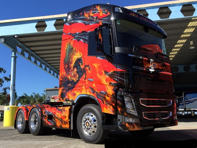 ギャラリービューアに画像をロードする, 【予約】4-6月以降発売予定KS Transport - Black version Volvo FH04 Globetrotter XL 6x4トラクタ 建設機械模型 工事車両 TEKNO 1/50 ミニチュア