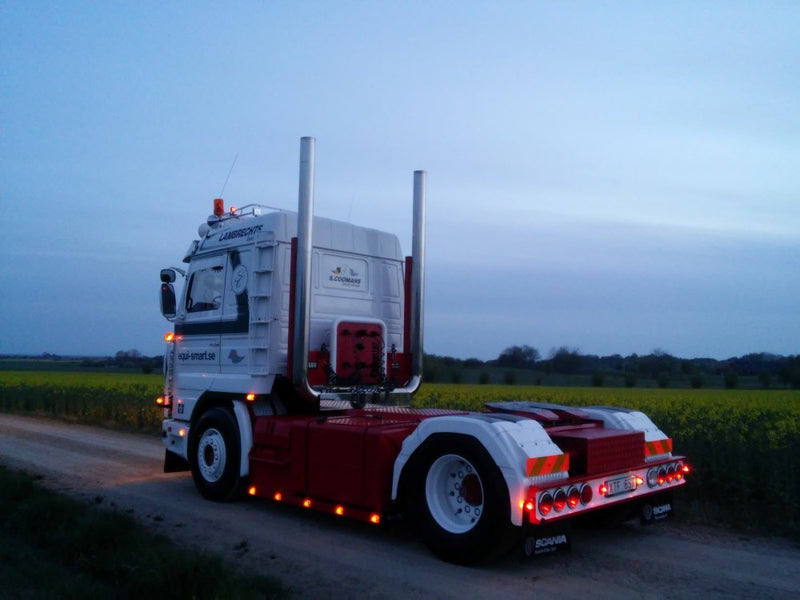 ギャラリービューアに画像をロードする, 【予約】2018年1-3月以降発売予定Lambrechts Scaniaスカニア 143 Streamline 4x2トラクタ 建設機械模型 工事車両 TEKNO 1/50 ミニチュア