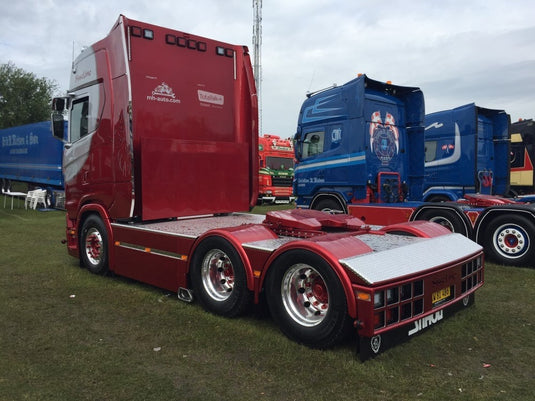 【予約】4-6月以降発売予定Moller, Hejne Scaniaスカニア S-serie Highline 6x2 with 3 axle reefer trailerトラック 建設機械模型 工事車両 TEKNO 1/50 ミニチュア