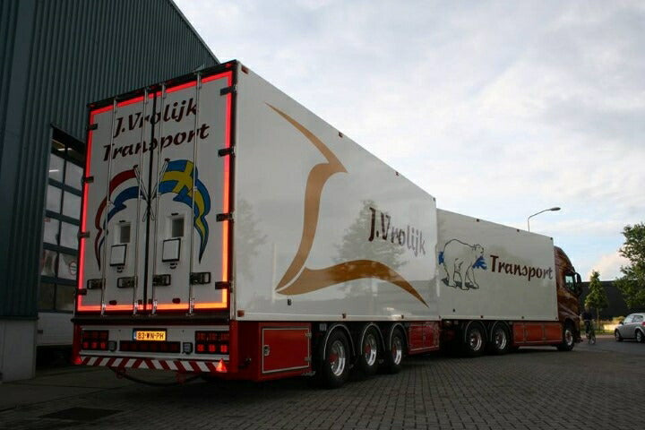 ギャラリービューアに画像をロードする, 【予約】2020年1-3月以降発売予定Vrolijk Volvo FH04 Globetrotter XL rigid truck トレーラー /建設機械模型 工事車両 TEKNO 1/50 ミニチュア