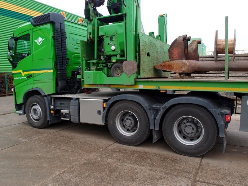 ギャラリービューアに画像をロードする, 【予約】2018年1-3月以降発売予定Voton Volvo FH04 6x4 with stone トレーラー with concrete blocks for foundationsトラック 建設機械模型 工事車両 TEKNO 1/50 ミニチュア