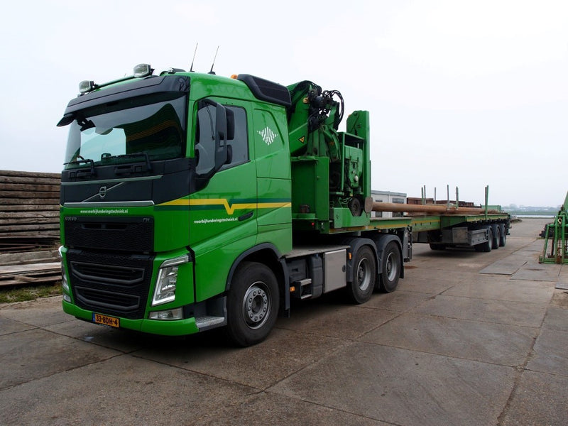 ギャラリービューアに画像をロードする, 【予約】2018年1-3月以降発売予定Voton Volvo FH04 6x4 with stone トレーラー with concrete blocks for foundationsトラック 建設機械模型 工事車両 TEKNO 1/50 ミニチュア