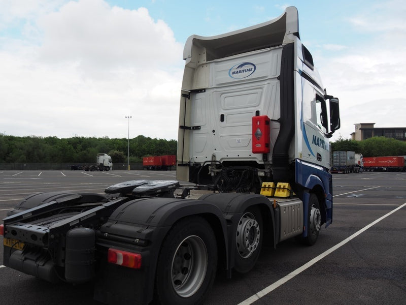 ギャラリービューアに画像をロードする, 【予約】4-6月以降発売予定Maritime Mercedes Benz Actros Bigspace with curtainside semitrailerトラック 建設機械模型 工事車両 TEKNO 1/50 ミニチュア