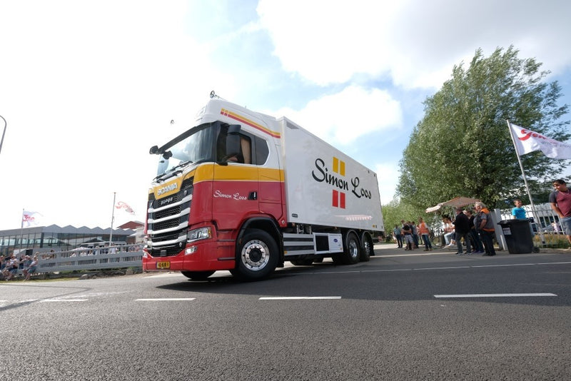 ギャラリービューアに画像をロードする, 【予約】4-6月以降発売予定Loos, Simon Scaniaスカニア S-serie Highline rigid truck with trailerトラック 建設機械模型 工事車両 TEKNO 1/50 ミニチュア