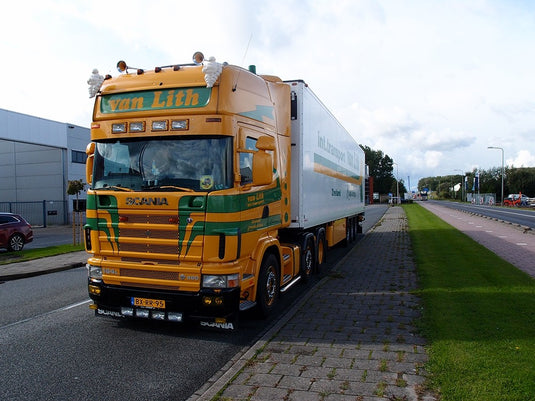 【予約】4-6月以降発売予定Lith, van Scaniaスカニア 4-serie Topline 6x2 with 3 axle Schmitz リーファートレーラートラック 建設機械模型 工事車両 TEKNO 1/50 ミニチュア