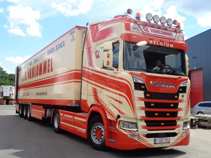 ギャラリービューアに画像をロードする, 【予約】4-6月以降発売予定Vanlommel Scaniaスカニア S520 Highline with リーファートレーラートラック 建設機械模型 工事車両 TEKNO 1/50 ミニチュア