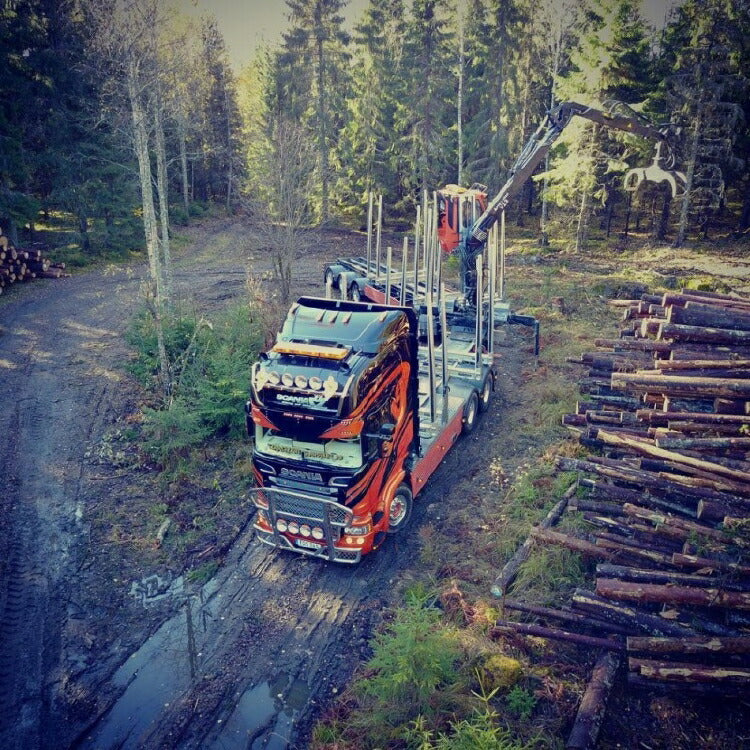 ギャラリービューアに画像をロードする, 【予約】6-8月以降発売予定Timmerline Transport Scania R730 Swedish wood combinationトラック トラクタヘッド/建設機械模型 工事車両 Tekno 1/50 ミニチュア