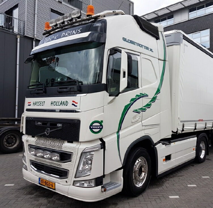 ギャラリービューアに画像をロードする, 【予約】10-12月以降発売予定Prins Transport Volvo FH04 with 40ft Yang Ming コンテナトラクタ 建設機械模型 工事車両TEKNO 1/50 ミニチュア