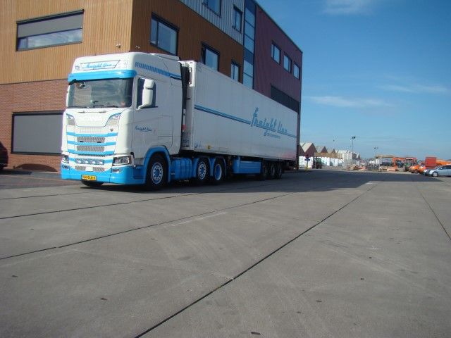 ギャラリービューアに画像をロードする, 【予約】10-12月以降発売予定Freightline Scaniaスカニア S-serie Highline met 3-assige koelopleggerトラック 建設機械模型 工事車両TEKNO 1/50 ミニチュア