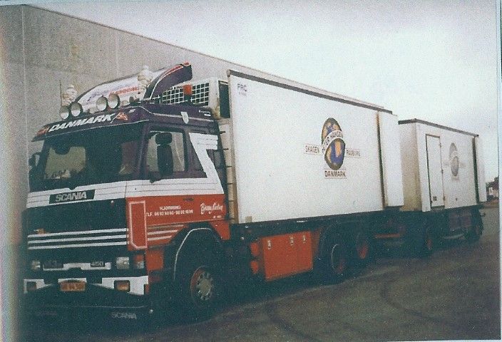 ギャラリービューアに画像をロードする, 【予約】10-12月以降発売予定Nielsen, Bjarne Scaniaスカニア 2-serie motorwagen met 2-assige aanhangerトラック 建設機械模型 工事車両TEKNO 1/50 ミニチュア