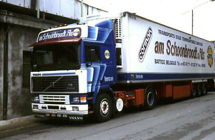 ギャラリービューアに画像をロードする, 【予約】2019年7-9月以降発売予定Volvo F12 Globetrotter with reefer semitrailer (zamac)トラック /建設機械模型 工事車両 TEKNO 1/50 ミニチュア