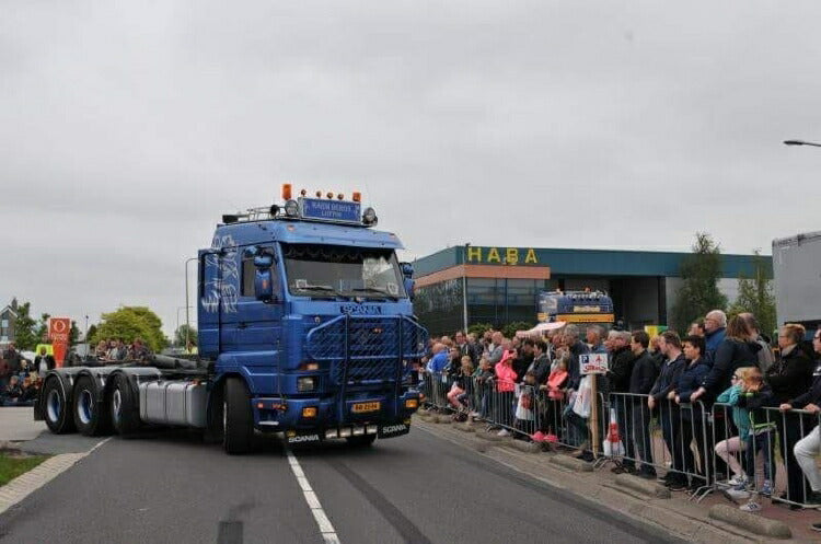 ギャラリービューアに画像をロードする, 【予約】8-10月以降発売予定Bergs, Harm Scania 3-serie Streamline rigid truck with hookarm containerトラック トラクタヘッド/建設機械模型 工事車両 Tekno 1/50 ミニチュア