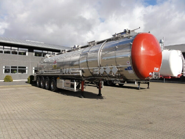 ギャラリービューアに画像をロードする, 【予約】2019年8-10月以降発売予定Rasmussen Volvo F04 Globetrotter with tanktrailer トラック /建設機械模型 工事車両 TEKNO 1/50 ミニチュア