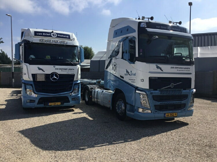 ギャラリービューアに画像をロードする, 【予約】2019年8-10月以降発売予定Driel, Van Volvo FH04 Globetrotter 40フィート リーファーコンテナ トラック /建設機械模型 工事車両 TEKNO 1/50 ミニチュア
