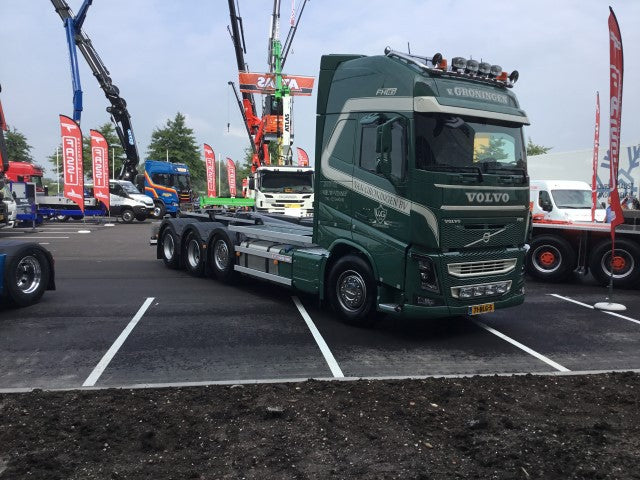 ギャラリービューアに画像をロードする, 【予約】2019年8-10月以降発売予定Groningen, van Volvo FH4 Globetrotter XL rigid truck with hookarm container トラック /建設機械模型 工事車両 TEKNO 1/50 ミニチュア