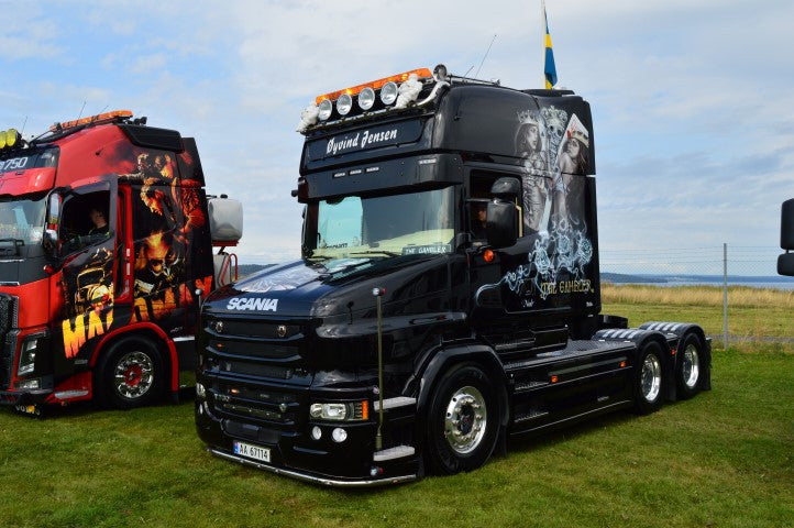 ギャラリービューアに画像をロードする, 【予約】2019年8-10月以降発売予定Jensen, The Gambler Scania Torpedo Topline 6x2 トラック トラクタ/建設機械模型 工事車両 TEKNO 1/50 ミニチュア