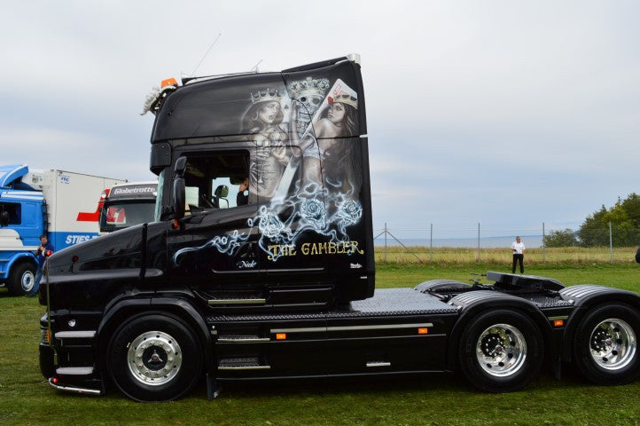ギャラリービューアに画像をロードする, 【予約】2019年8-10月以降発売予定Jensen, The Gambler Scania Torpedo Topline 6x2 トラック トラクタ/建設機械模型 工事車両 TEKNO 1/50 ミニチュア