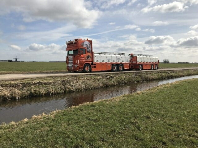 ギャラリービューアに画像をロードする, 【予約】10-12月以降発売予定Scania 4-serie Topline en aanhanger met palingopbouw トラック トレーラー TEKNO 1/50 建設機械 模型ミニカー はたらく車重機