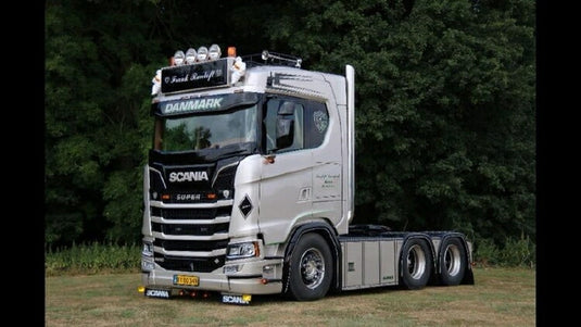 【予約】10-12月以降発売予定Rontoft Scania S-serie 6x2 トラック トラクタヘッド/建設機械模型 工事車両 Tekno 1/50 ミニチュア
