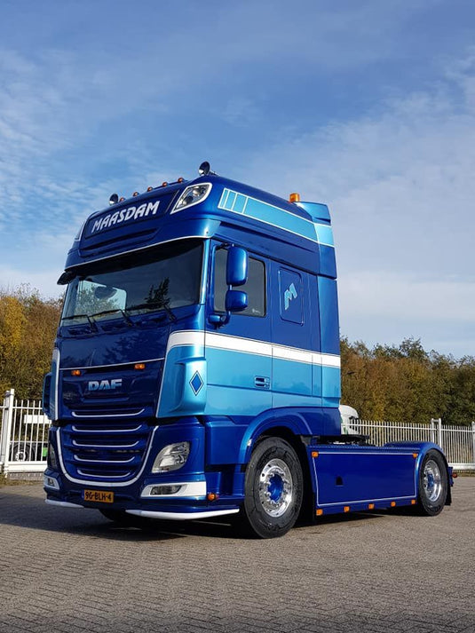 【予約】10-12月以降発売予定Maasdam DAF Euro 6 Super Space Cab 4x2 met swap tankcontainer opleggerトレーラー 建設機械模型 工事車両TEKNO 1/50 ミニチュア