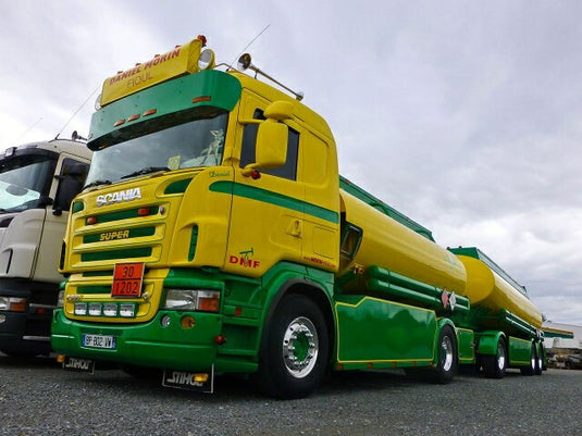 【予約】10-12月以降発売予定Scania R-serie motorwagen aanhanger met resin benzine opbouw トラック TEKNO 1/50 建設機械 模型ミニカー  はたらく車重機