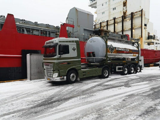 【予約】2020年4-6月以降発売予定DAF XF Space Cab met verchroomde swaptankcontainer  トラック /建設機械模型 工事車両 Tekno 1/50 ミニチュア