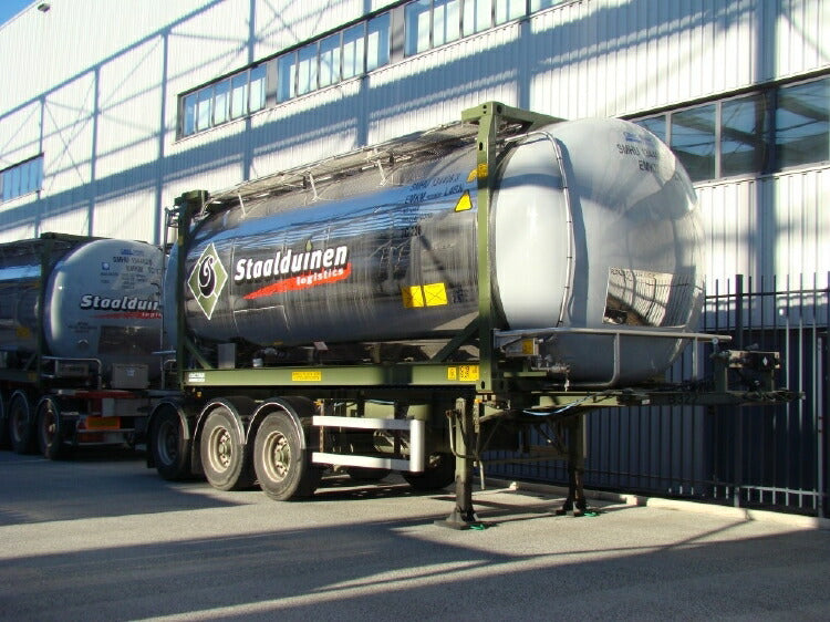 ギャラリービューアに画像をロードする, 【予約】2020年4-6月以降発売予定Volvo FH04 Globetrotter met verchroomde swap tankcontainer トラック /建設機械模型 工事車両 Tekno 1/50 ミニチュア
