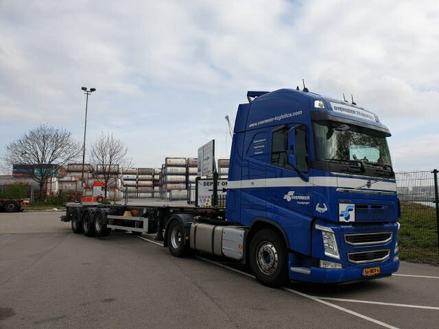ギャラリービューアに画像をロードする, 【予約】2020年1-3月以降発売予定Overmeer Transport Volvo FH04 Globetrotter XL with Swap tankcontainerトラック/建設機械模型 工事車両 TEKNO 1/50 ミニチュア