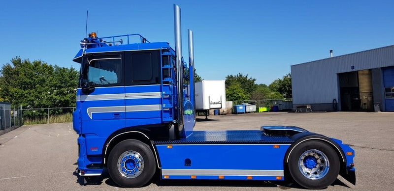 ギャラリービューアに画像をロードする, 【予約】2020年4-6月以降発売予定DAF XF Euro 6 Comfort Cab 4x2 トラック トラクタヘッド /建設機械模型 工事車両 Tekno 1/50 ミニチュア