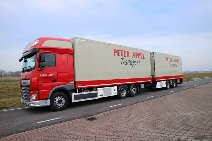 ギャラリービューアに画像をロードする, 【予約】2020年8-10月以降発売予定Appel Peter DAF XF Euro 6 Super Space Cab motorwagen met wipkarトラック TEKNO 1/50 建設機械 模型ミニカー はたらく車重機