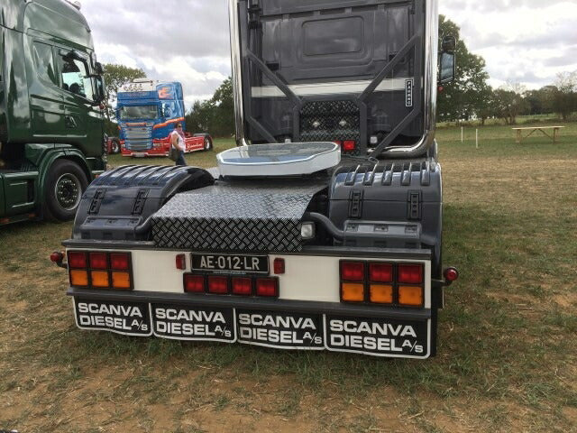 ギャラリービューアに画像をロードする, 【予約】2021年1月-3月以降発売予定Bourree & Fils Scania 4-serie Topline