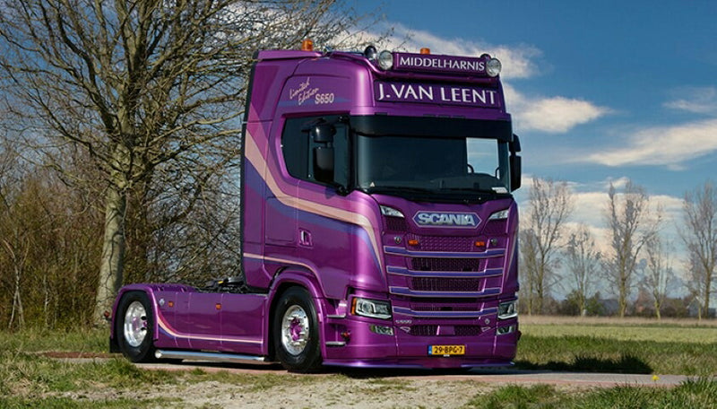 ギャラリービューアに画像をロードする, 【予約】2021年2月以降発売予定Jarno van Leent Transport Scania Next Gen S650 Highline 4x2 トラック トラクタ/TEKNO 1/50 建設機械 模型ミニカー はたらく車 重機