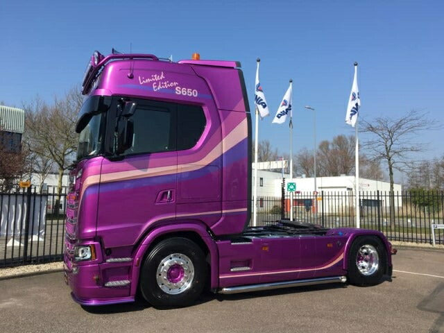 ギャラリービューアに画像をロードする, 【予約】2021年2月以降発売予定Jarno van Leent Transport Scania Next Gen S650 Highline 4x2 トラック トラクタ/TEKNO 1/50 建設機械 模型ミニカー はたらく車 重機