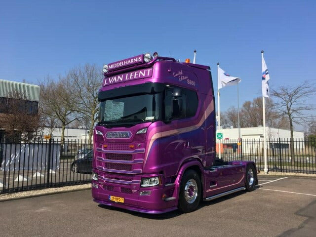 ギャラリービューアに画像をロードする, 【予約】2021年2月以降発売予定Jarno van Leent Transport Scania Next Gen S650 Highline 4x2 トラック トラクタ/TEKNO 1/50 建設機械 模型ミニカー はたらく車 重機