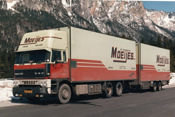 ギャラリービューアに画像をロードする, 【予約】10-12月以降発売予定Moeijes DAF 2800 Topsleeper motorwagen met wipkar トラック /Tekno 建設機械模型 工事車両 1/50 ミニカー