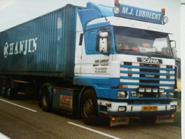 ギャラリービューアに画像をロードする, 【予約】10-12月以降発売予定Lubrecht, Hans Scania 143-420 met D-tec container chassis met 40ft. Hanjinコンテナ トラック /Tekno 建設機械模型 工事車両 1/50 ミニカー