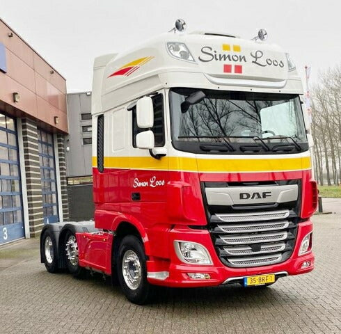 【予約】4月以降発売予定Loos, Simon DAF XF Euro 6 Euro 6 Super Space Cab met 3-assige zamac koeloplegger トラック /Tekno 建設機械模型 工事車両 1/50 ミニカー