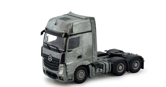 Kits Mercedes Benz Actros GigaSpace MP05 6x4 84924 トレーラー トラック /Tekno 1/50 建設機械模型