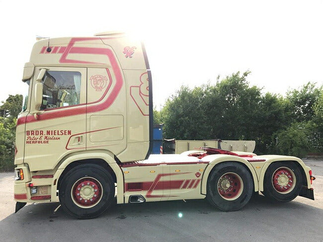 ギャラリービューアに画像をロードする, 【予約】4-6月以降発売予定Peter E Nielsen Scaniaスカニア R Highline CR20Hトラクタ 建設機械模型 工事車両 WSI 1/50 ミニチュア