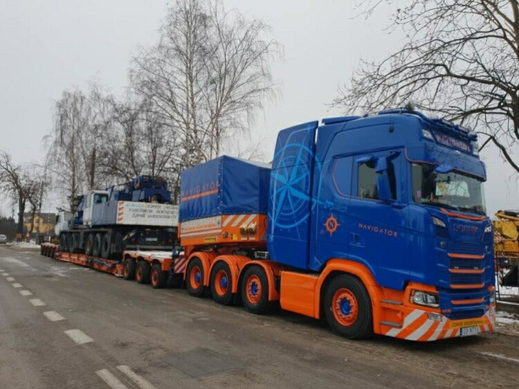 ギャラリービューアに画像をロードする, 【予約】6-8月以降発売予定Navigator Transport SCANIA S HIGHLINE CS20H 8x4 低床 5軸 | DOLLY 3軸トレーラー/建設機械模型 工事車両 WSI 1/50 ミニチュア