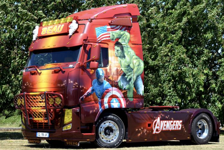 ギャラリービューアに画像をロードする, 【予約】12月以降発売予定Transport Beau VOLVO FH3 GLOBETROTTER 4X2トラックトラクタ 建設機械模型 工事車両WSI 1/50 ミニチュア