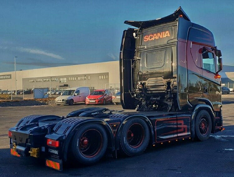 ギャラリービューアに画像をロードする, 【予約】10-12月以降発売予定Jimmy Rosenqvist; SCANIAスカニア S HIGHLINE CS20H 6X2 TAG AXLE トラクタ /建設機械模型 工事車両 WSI 1/50 ミニチュア