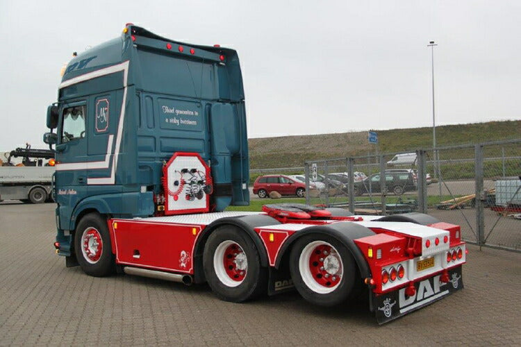 ギャラリービューアに画像をロードする, 【予約】2020年1-3月以降発売予定Michael Nielsen DAF XF SUPER SPACE CAB MY2017 6x2 TAG軸 トラック トラクタヘッド/建設機械模型 工事車両 WSI 1/50 ミニチュア