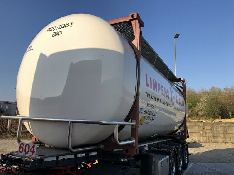 ギャラリービューアに画像をロードする, 【予約】2020年1-3月以降発売予定Limpens VOLVO FH4 GLOBETROTTER 4x2 コンテナ トレーラー 3軸 + 20FT TANK CONTAINER トラック トラクタヘッド/建設機械模型 工事車両 WSI 1/50 ミニチュア