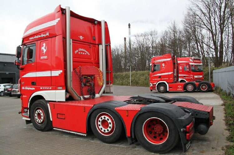 ギャラリービューアに画像をロードする, 【予約】5-8月以降発売予定DAF XF SUPER SPACE CAB 6X2 TWINSTEER トラック トラクタヘッド WSI 1/50 建設機械 模型ミニカー はたらく車重機