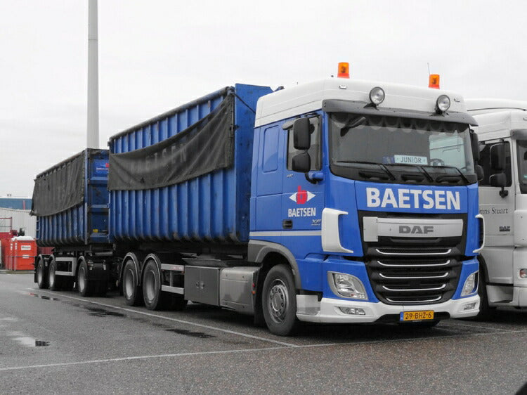 ギャラリービューアに画像をロードする, 【予約】5-8月以降発売予定DAF XF SPACE CAB MY2017 6X2 TAG AXLE RIGED | TRUCK | DRAWBAR | HOOKLIFT SYSTEM + コンテナ 40M3 トラック WSI 1/50 建設機械 模型ミニカー はたらく車重機