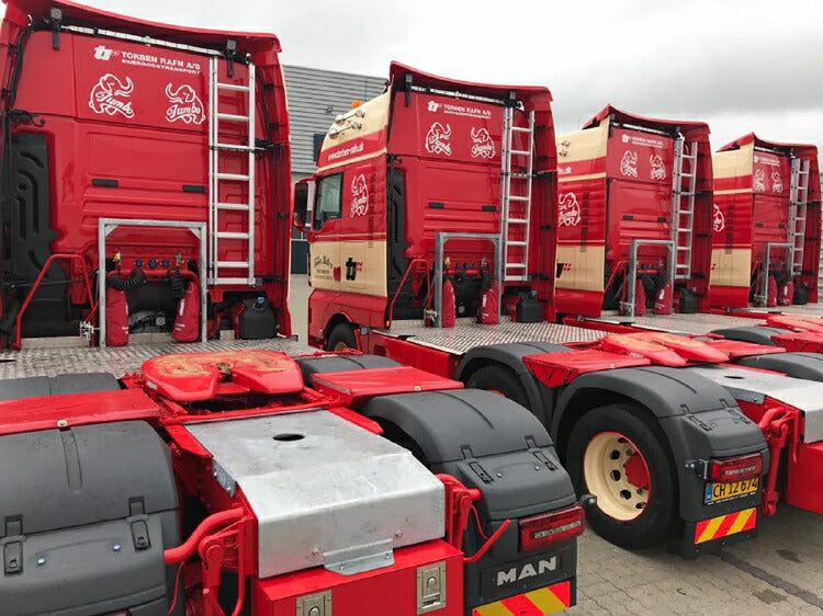 ギャラリービューアに画像をロードする, 【予約】5-8月以降発売予定MAN TGX XXL EURO 6C (FACELIFT) 6X2 TAG AXLE SEMI LOWLOADER 4軸 トラック WSI 1/50 建設機械 模型ミニカー はたらく車重機