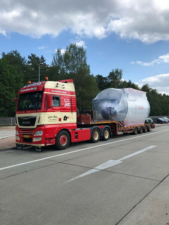 ギャラリービューアに画像をロードする, 【予約】5-8月以降発売予定MAN TGX XXL EURO 6C (FACELIFT) 6X2 TAG AXLE SEMI LOWLOADER 4軸 トラック WSI 1/50 建設機械 模型ミニカー はたらく車重機